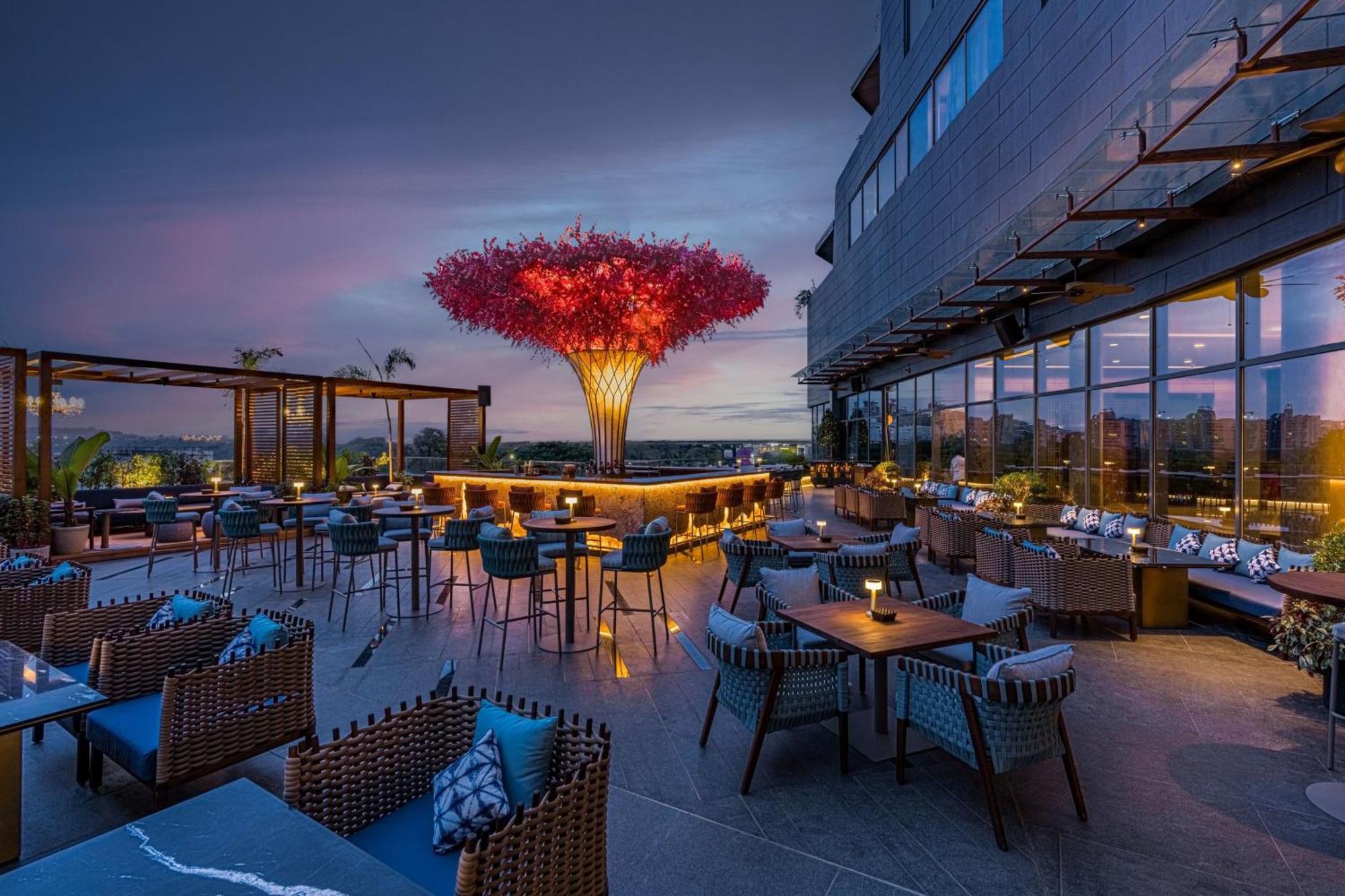 The Westin Pune Koregaon Park Eksteriør bilde
