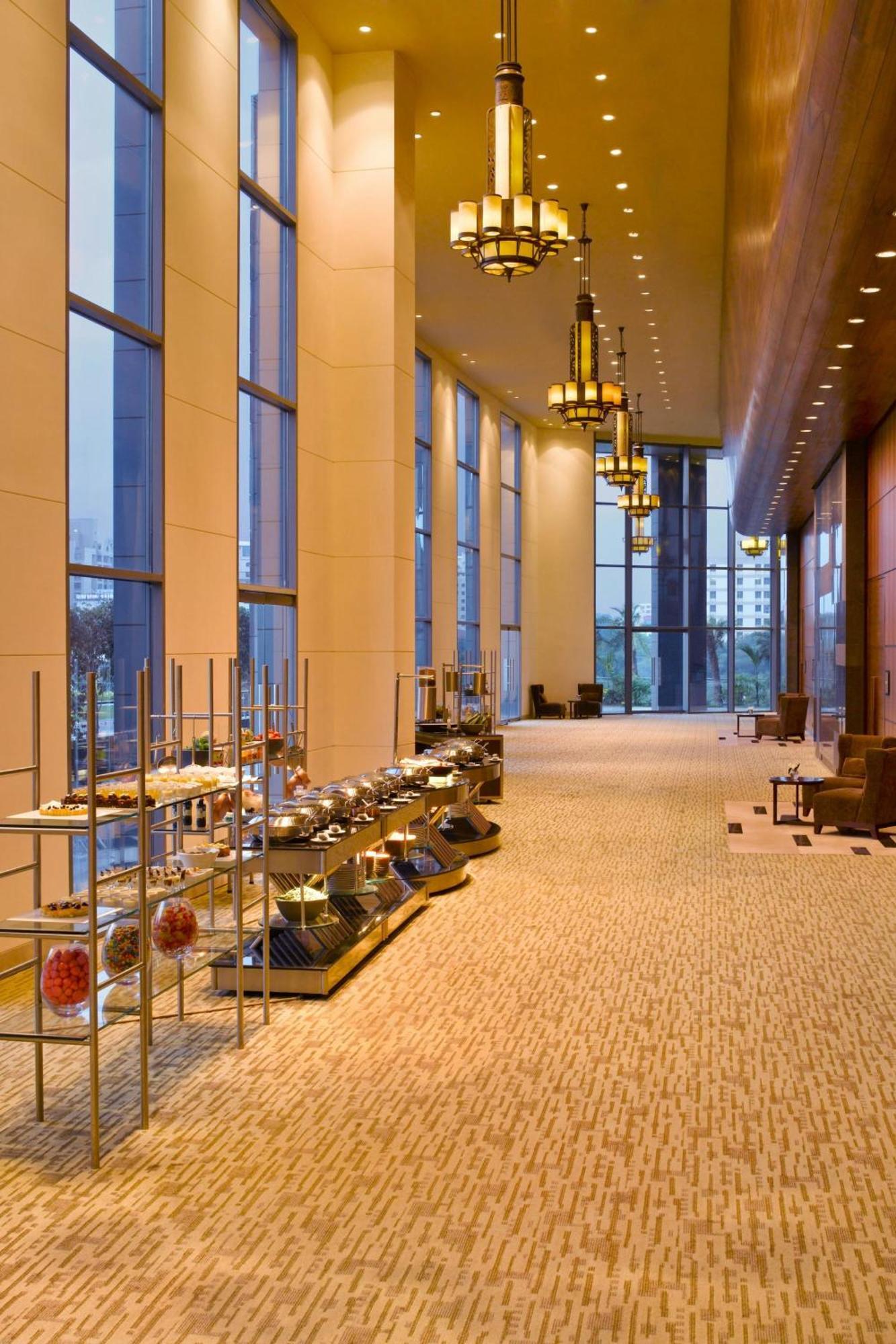 The Westin Pune Koregaon Park Eksteriør bilde